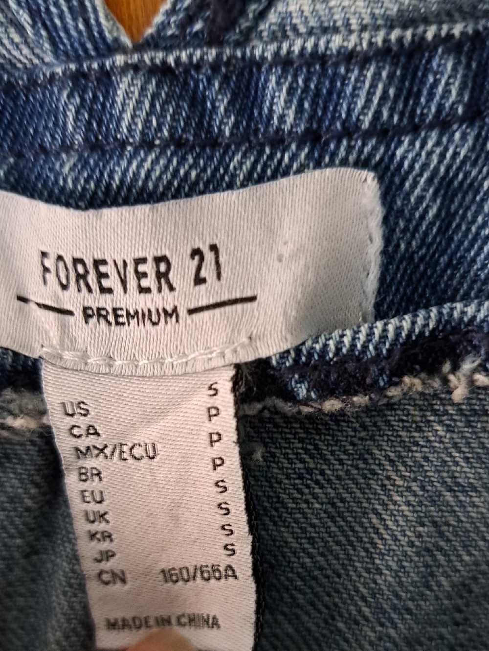 Forever 21 Blue Denim Overalls Womens Size Small - Picture 4 of 6